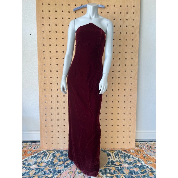 Vintage velvet gown - Picture 4 of 14